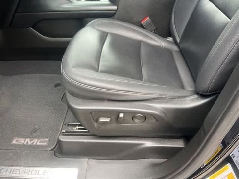 Used 2023 Chevrolet Tahoe LT image 7