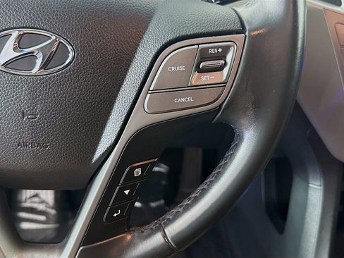Used 2019 Hyundai Santa Fe XL SE w/ SE Premium Package 02 FWD image 15