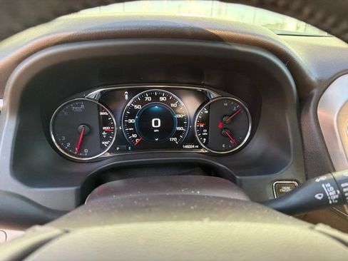 Used 2019 GMC Acadia Denali w/ Technology Package AWD/4WD image 13