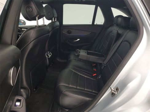 Used 2021 Mercedes-Benz GLC 300 4MATIC image 24