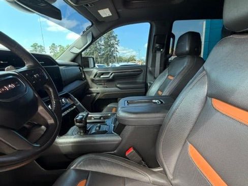 Used 2022 GMC Sierra 1500 AT4 w/ AT4 Preferred Package AWD/4WD image 15