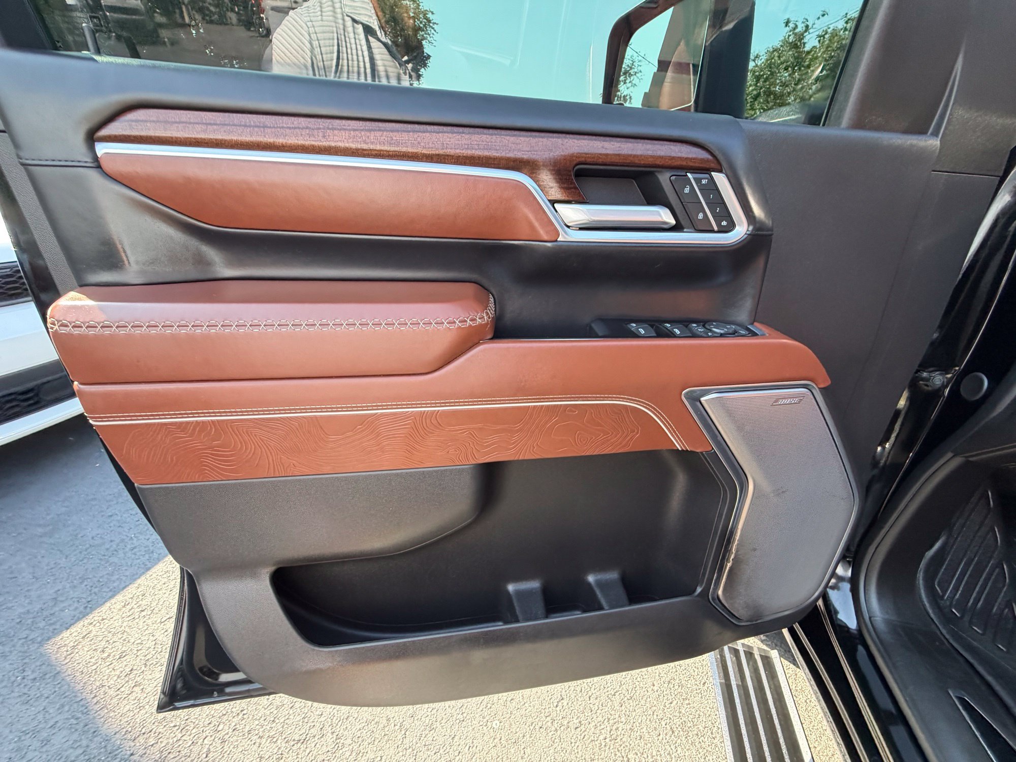 Used 2025 GMC Sierra 3500 Denali Ultimate AWD/4WD image 20
