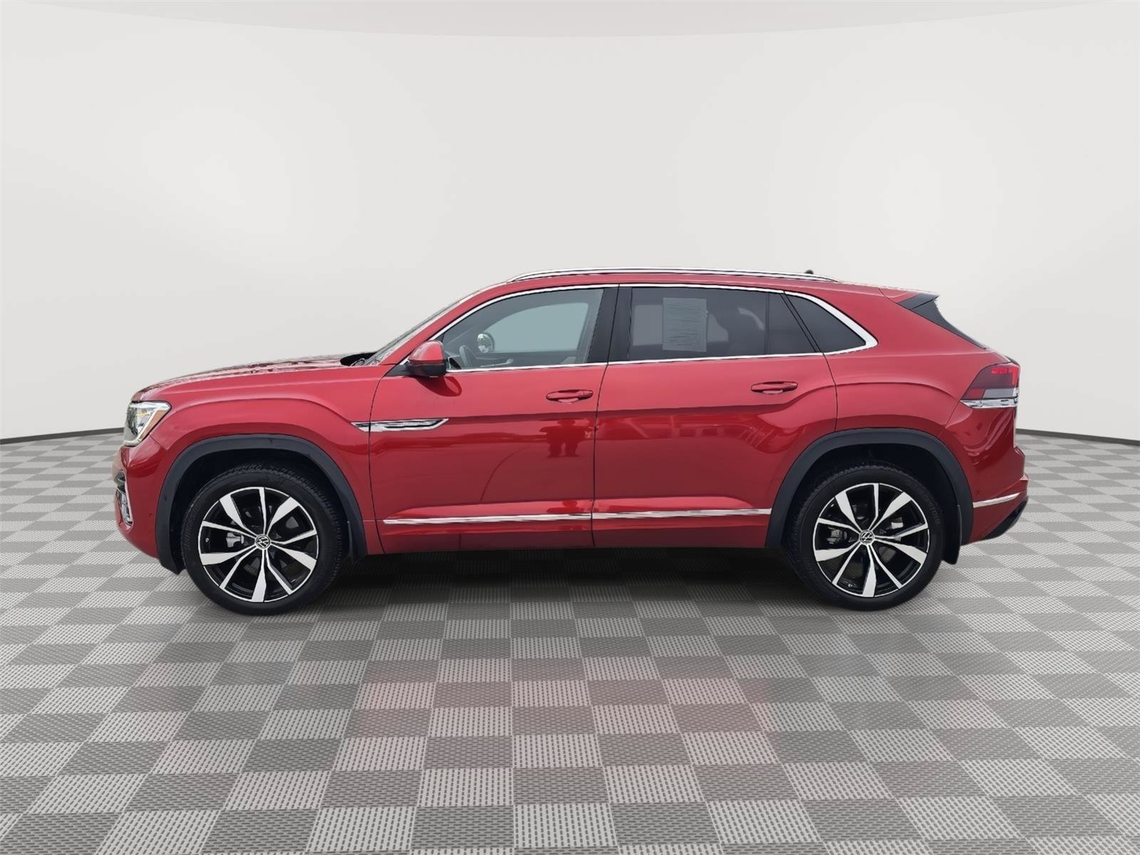 Certified 2024 Volkswagen Atlas Cross Sport SEL Premium R-Line AWD/4WD image 5