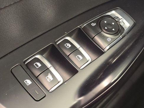 Used 2023 Kia K5 LXS FWD image 25