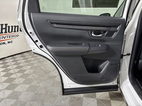 Used 2025 Honda CR-V Sport-L image 23