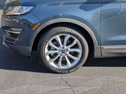 Used 2019 Lincoln MKC Select w/ Select Plus Package image 32