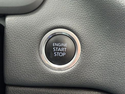 Used 2024 Toyota Tundra Limited w/ Power Package RWD image 14