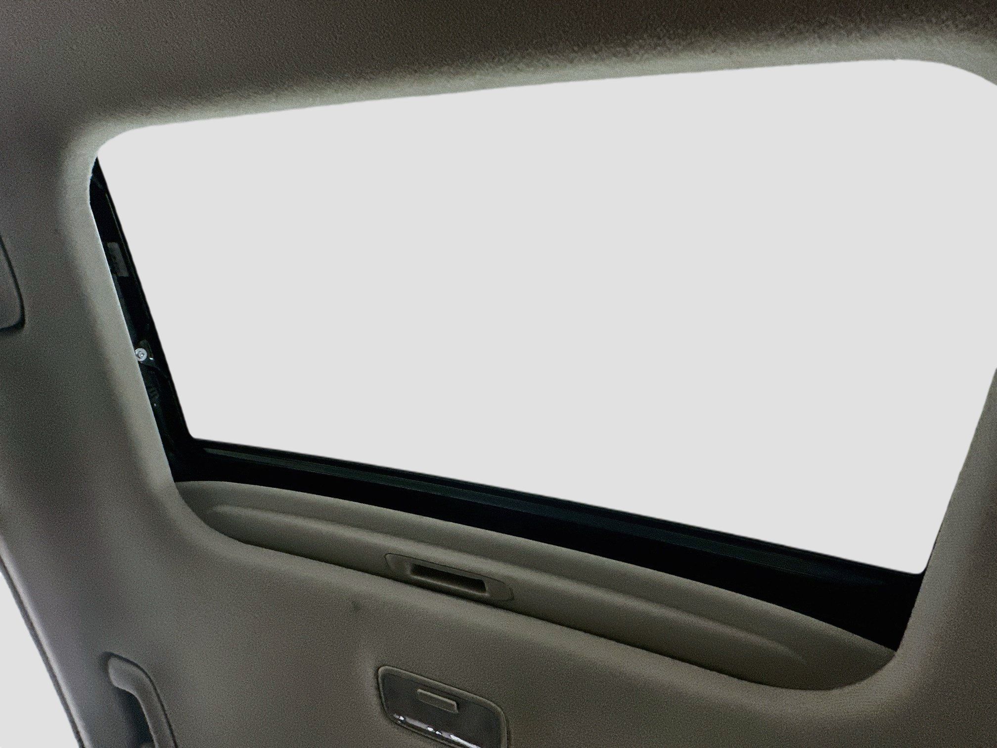 Used 2025 Hyundai Venue SEL FWD image 24