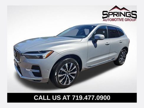 Used 2023 Volvo XC60 B5 Plus AWD/4WD image 1