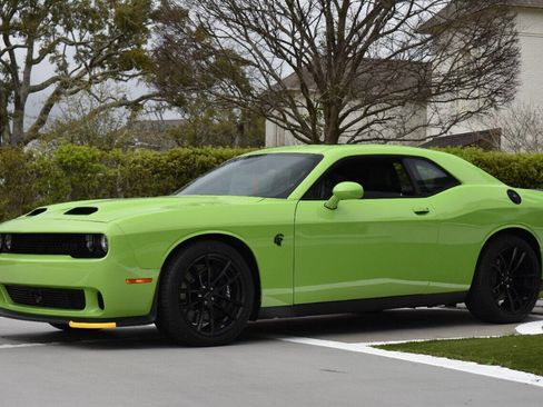 Used 2023 Dodge Challenger SRT Hellcat image 13