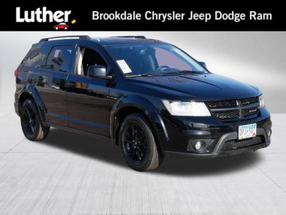 Used 2019 Dodge Journey SE w/ Blacktop Package