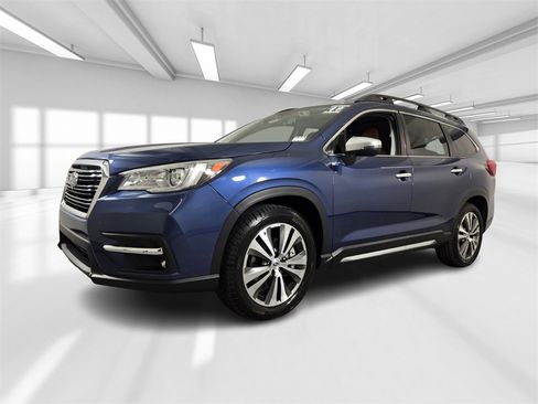 Used 2019 Subaru Ascent Touring image 2