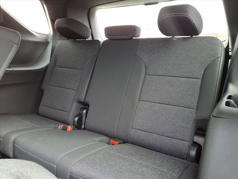 New 2026 Chevrolet Traverse LT w/ Enhanced Driving Package image 7