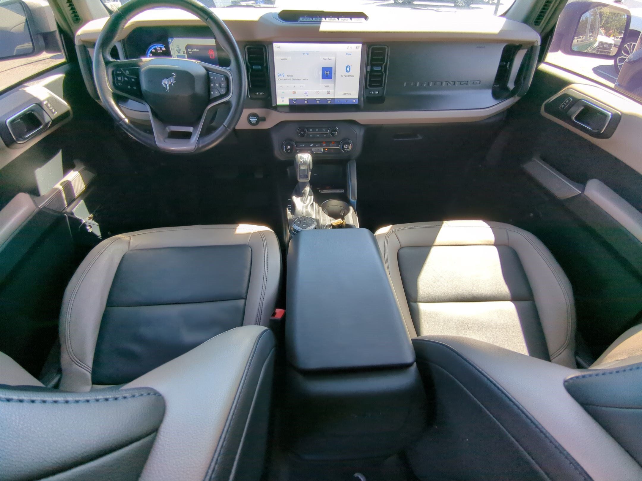 Used 2023 Ford Bronco Wildtrak AWD/4WD image 29