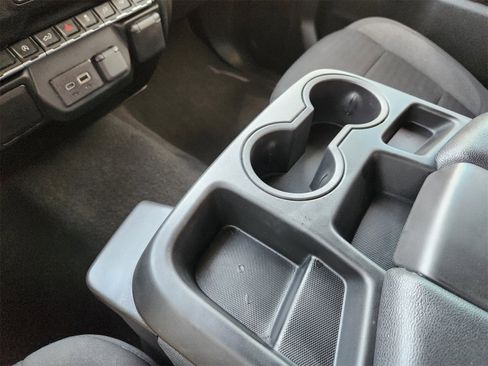 Used 2022 Chevrolet Silverado 1500 Custom image 28