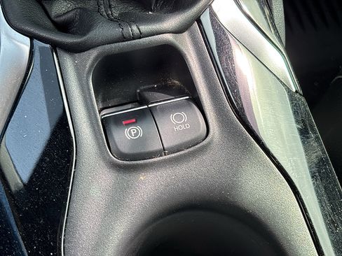 Used 2021 Toyota Corolla XSE FWD image 24