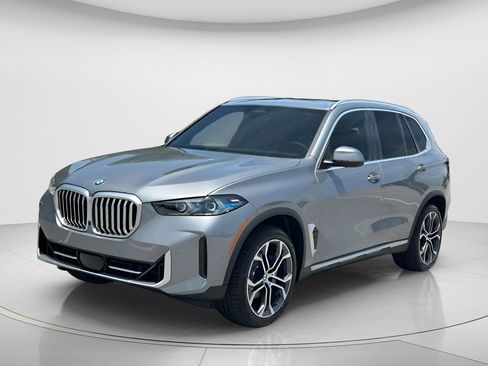 New 2026 BMW X5 sDrive40i w/ Climate Comfort Package RWD image 1