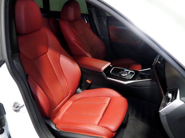 Used 2023 BMW i4 eDrive35 w/ Premium Package RWD image 2