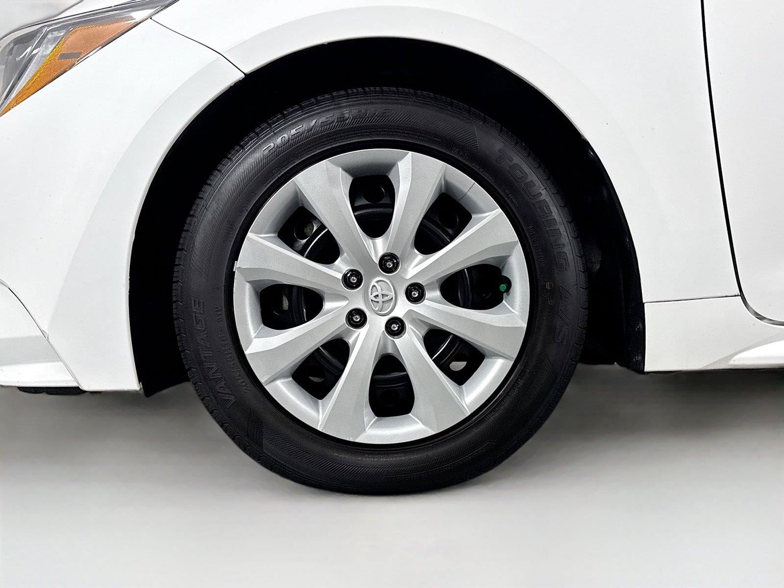 Certified 2024 Toyota Corolla LE FWD image 41