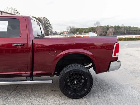 Used 2016 RAM 3500 Laramie w/ Convenience Group image 7
