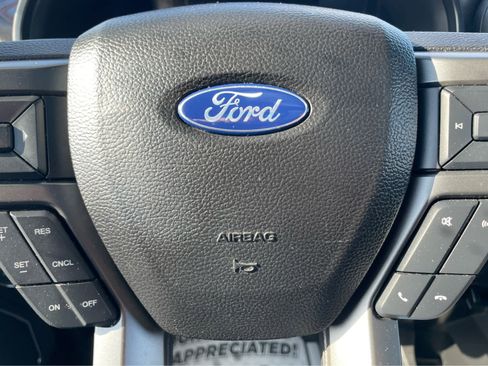 Used 2018 Ford F150 Lariat w/ Equipment Group 502A Luxury image 18