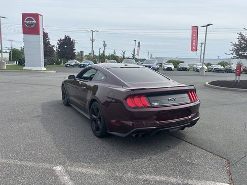Used 2018 Ford Mustang GT Premium w/ Equipment Group 401A RWD image 5