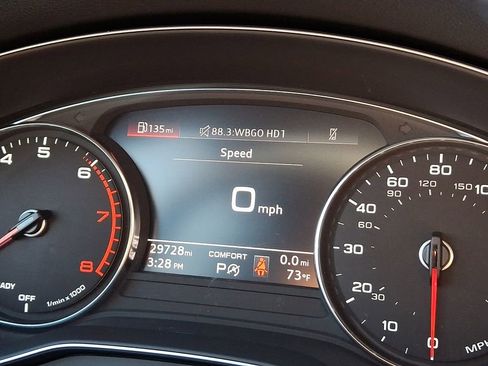 Certified 2023 Audi Q5 2.0T Premium w/ Convenience Package image 3