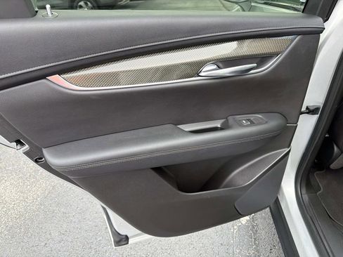 Used 2020 Cadillac XT5 Sportv image 14