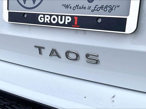 Certified 2023 Volkswagen Taos S image 10