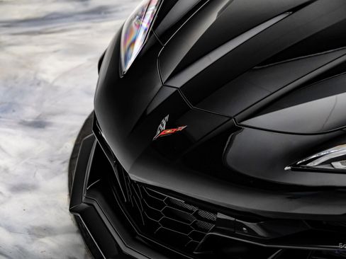 Used 2023 Chevrolet Corvette Z06 image 36