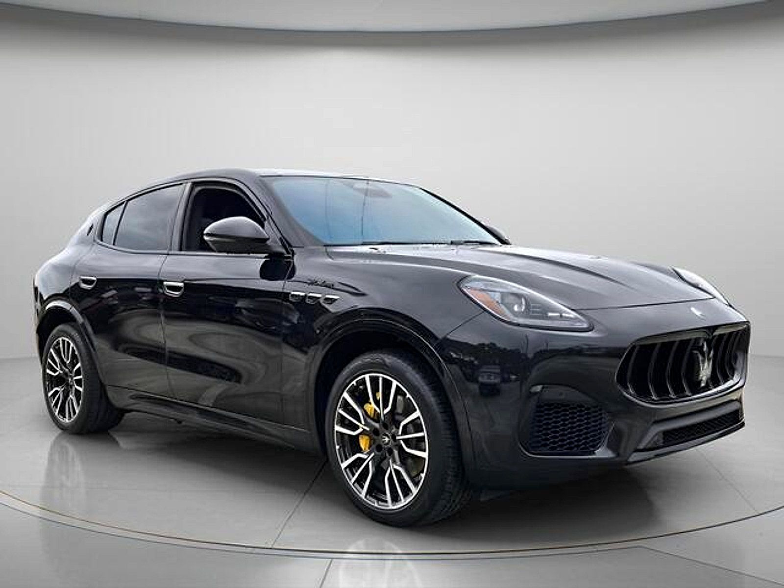 Used 2023 Maserati Grecale Modena AWD/4WD image 9