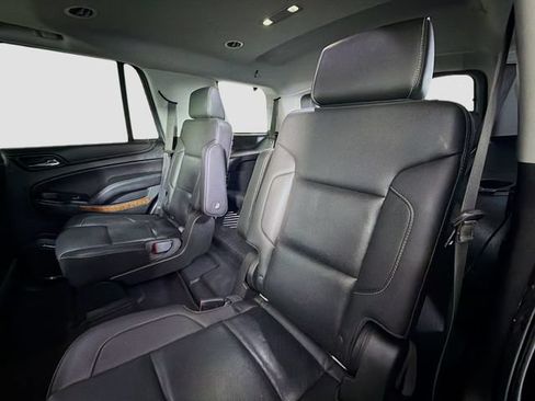Used 2018 Chevrolet Tahoe Premier RWD image 24