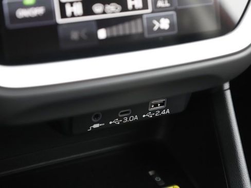 Certified 2025 Subaru Crosstrek 2.0i Premium image 28