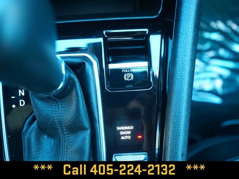Used 2025 Jeep Compass Limited AWD/4WD image 39