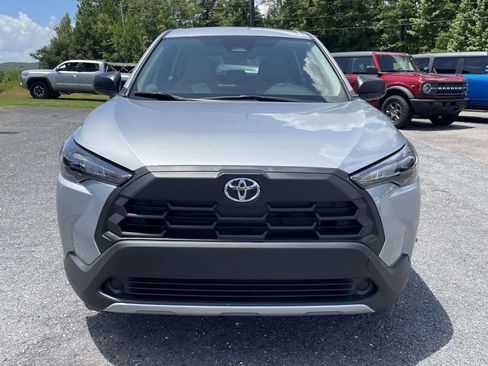Used 2026 Toyota Corolla Cross L FWD image 6