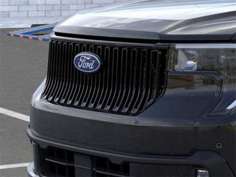 New 2026 Ford Maverick Lobo image 18