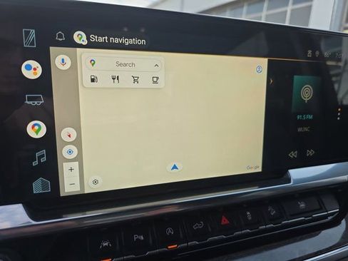 Used 2022 Chevrolet Silverado 1500 LTZ w/ LTZ Premium Package image 23