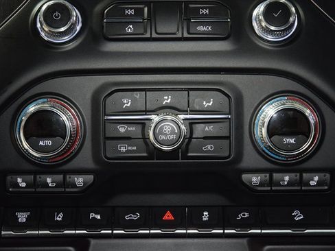 Used 2020 GMC Sierra 2500 AT4 w/ Technology Package image 29