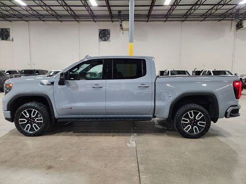 Used 2024 GMC Sierra 1500 AT4 w/ Technology Package image 7