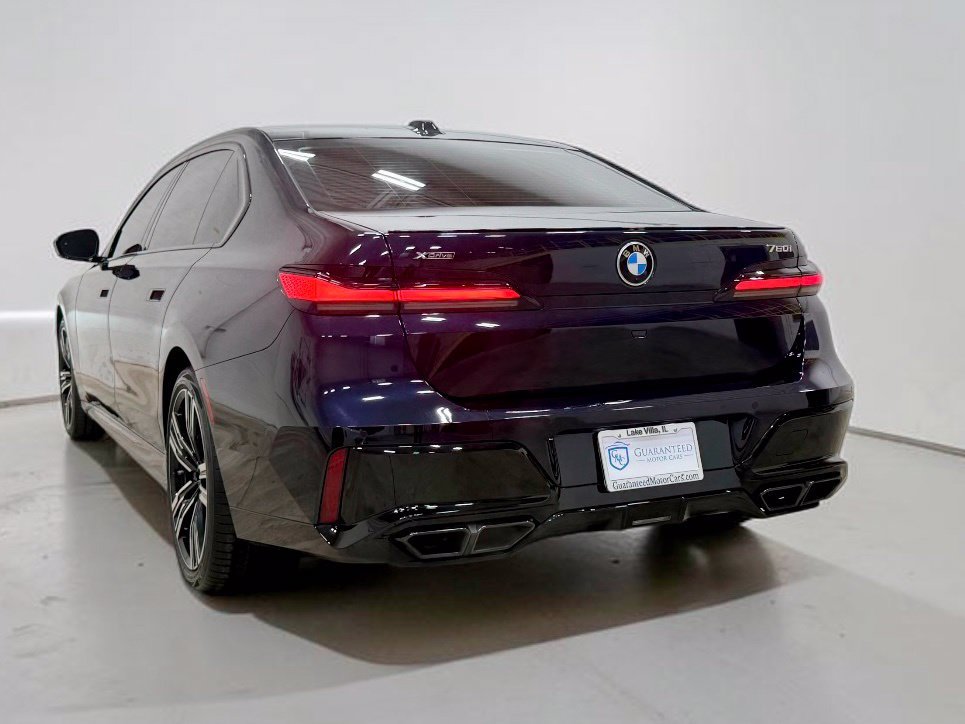 Used 2025 BMW 760i xDrive AWD/4WD image 26