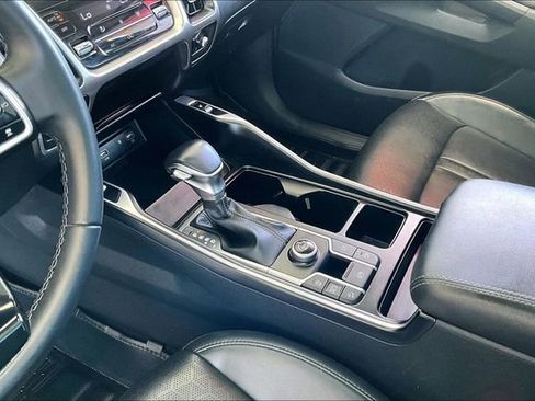 Used 2023 Kia Sorento EX w/ Panoramic Sunroof Package FWD image 15