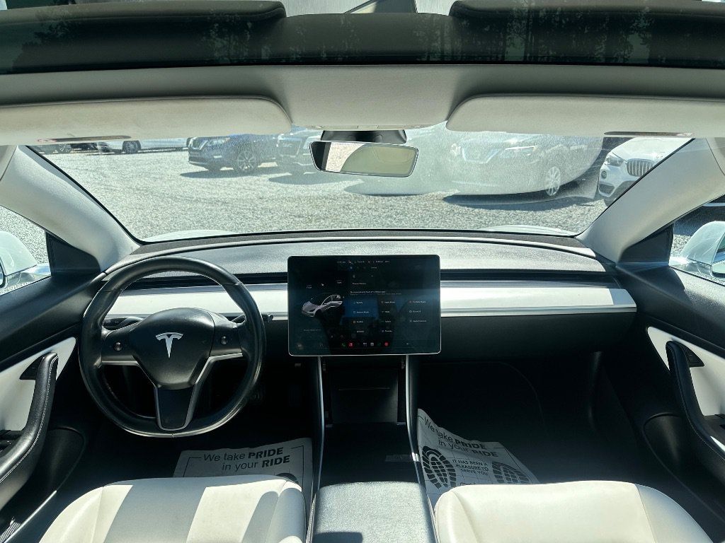 Used 2018 Tesla Model 3 Long Range AWD/4WD image 3