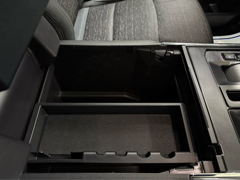 Used 2022 Ford F150 XLT w/ Equipment Group 302A High image 31