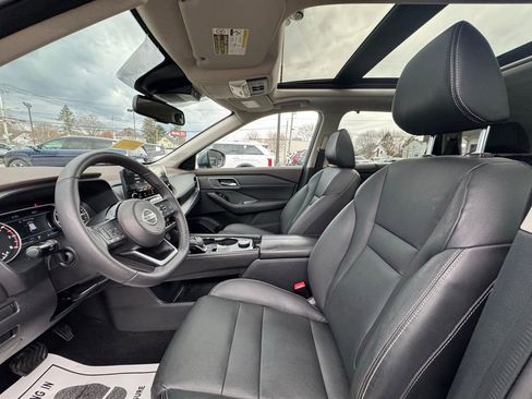 Used 2021 Nissan Rogue SL w/ Premium Package image 22