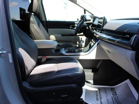 Used 2024 Kia Carnival SX Prestige FWD image 48