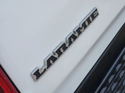 Used 2022 RAM 1500 Laramie AWD/4WD image 20