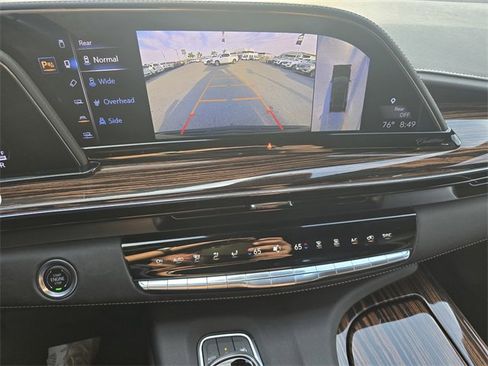 Used 2024 Cadillac Escalade Premium Luxury w/ Performance Package image 24