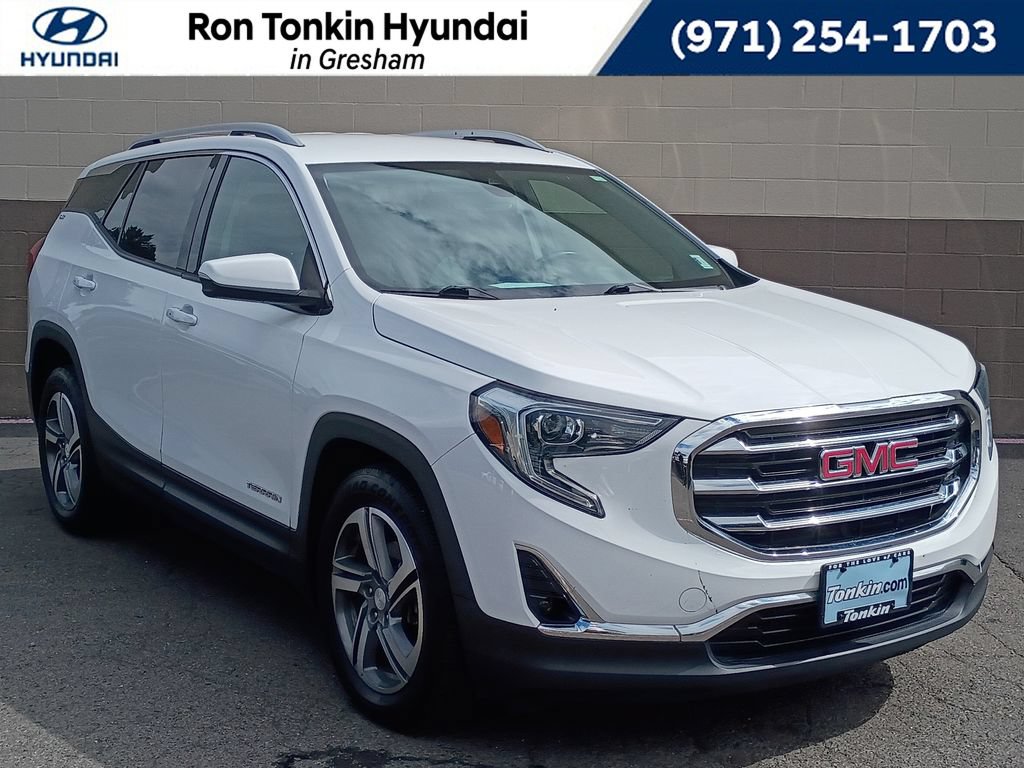 Used 2020 GMC Terrain SLT FWD image 1