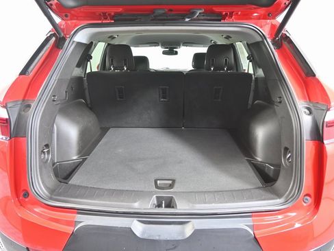 Used 2019 Chevrolet Blazer LT image 17