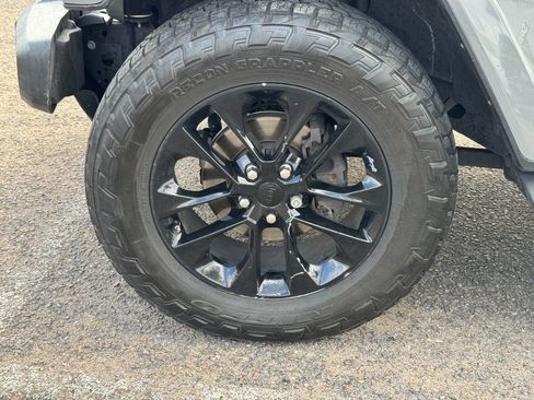 Used 2021 Jeep Wrangler Unlimited Sahara 4xe w/ Cold Weather Group image 4